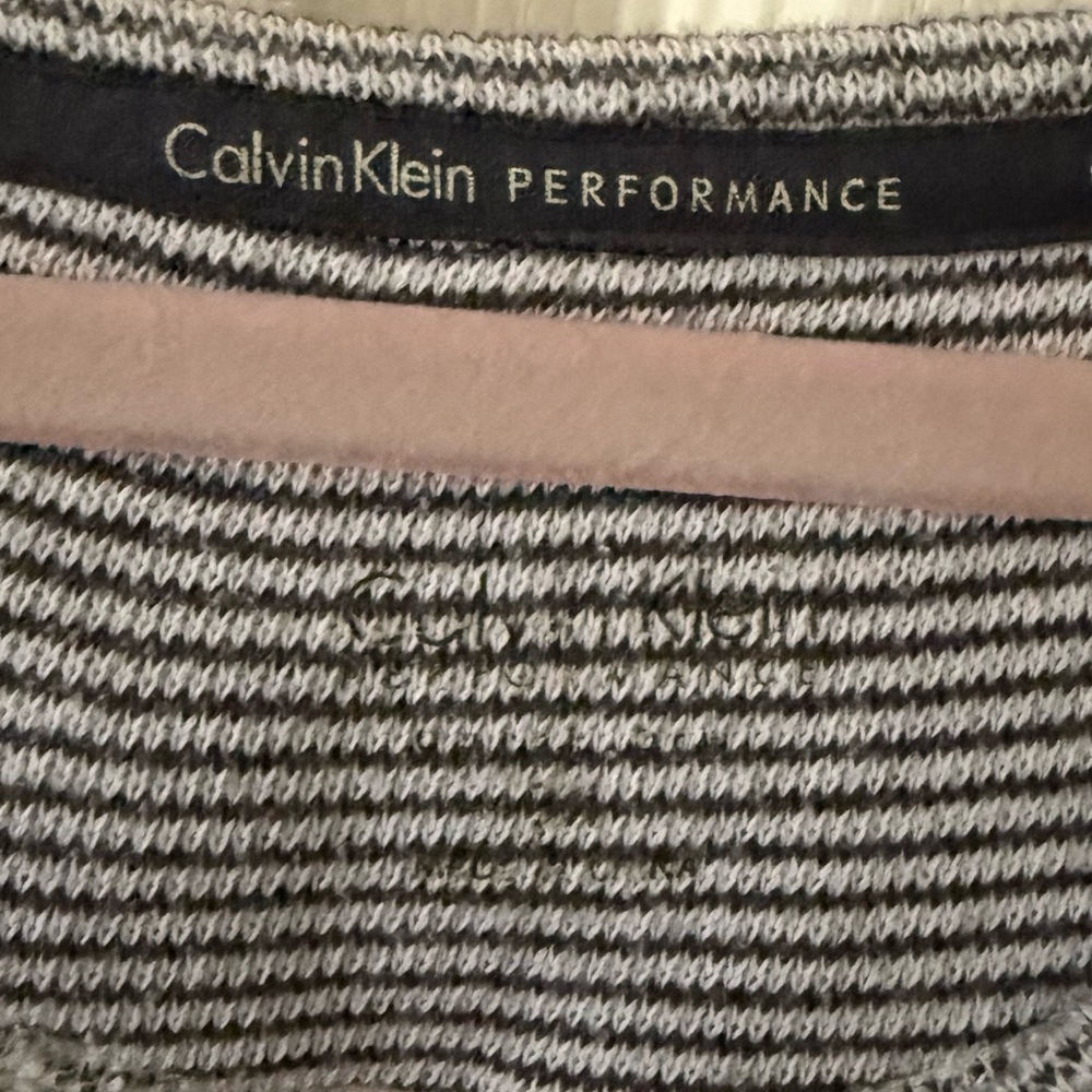 Calvin Klein Performance Sweatshirt - Picture 4 of 7